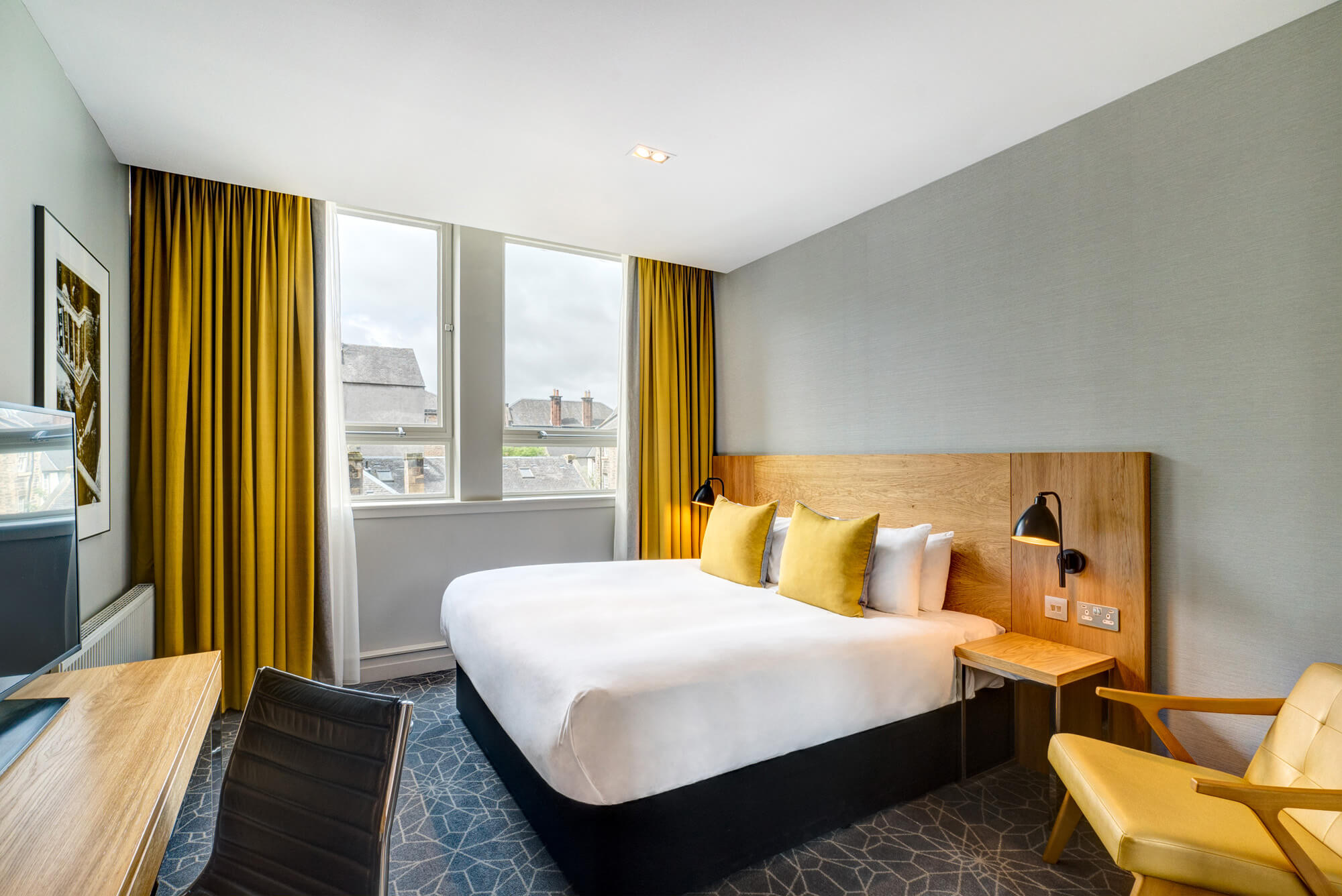 City Room with queen-size bed at Apex Grassmarket Hotel